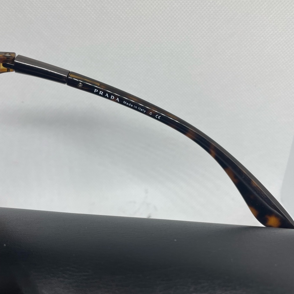 Prada Women’s Sunglasses SPR68O 5AV-3M 49/17/149 New No Tags - Picture 15 of 16